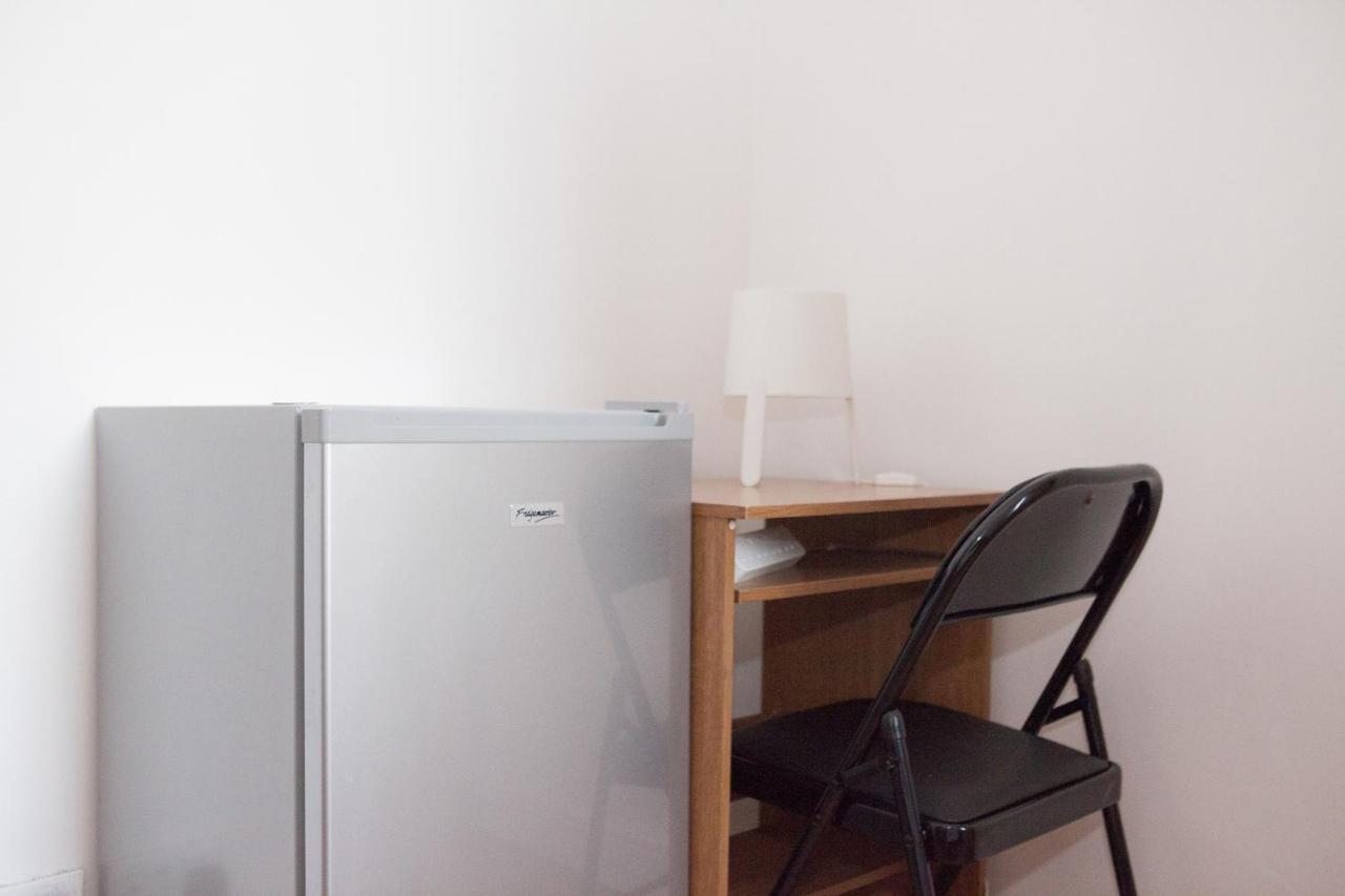 Fieldgate Spacious Rooms Londra Exterior foto